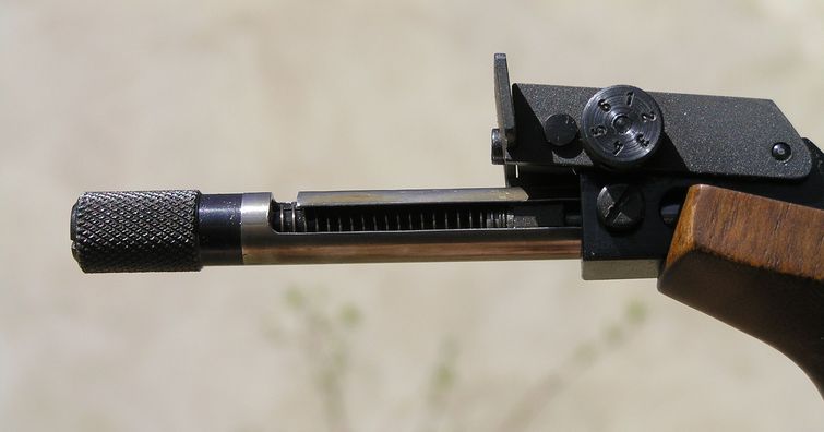 Závr detail